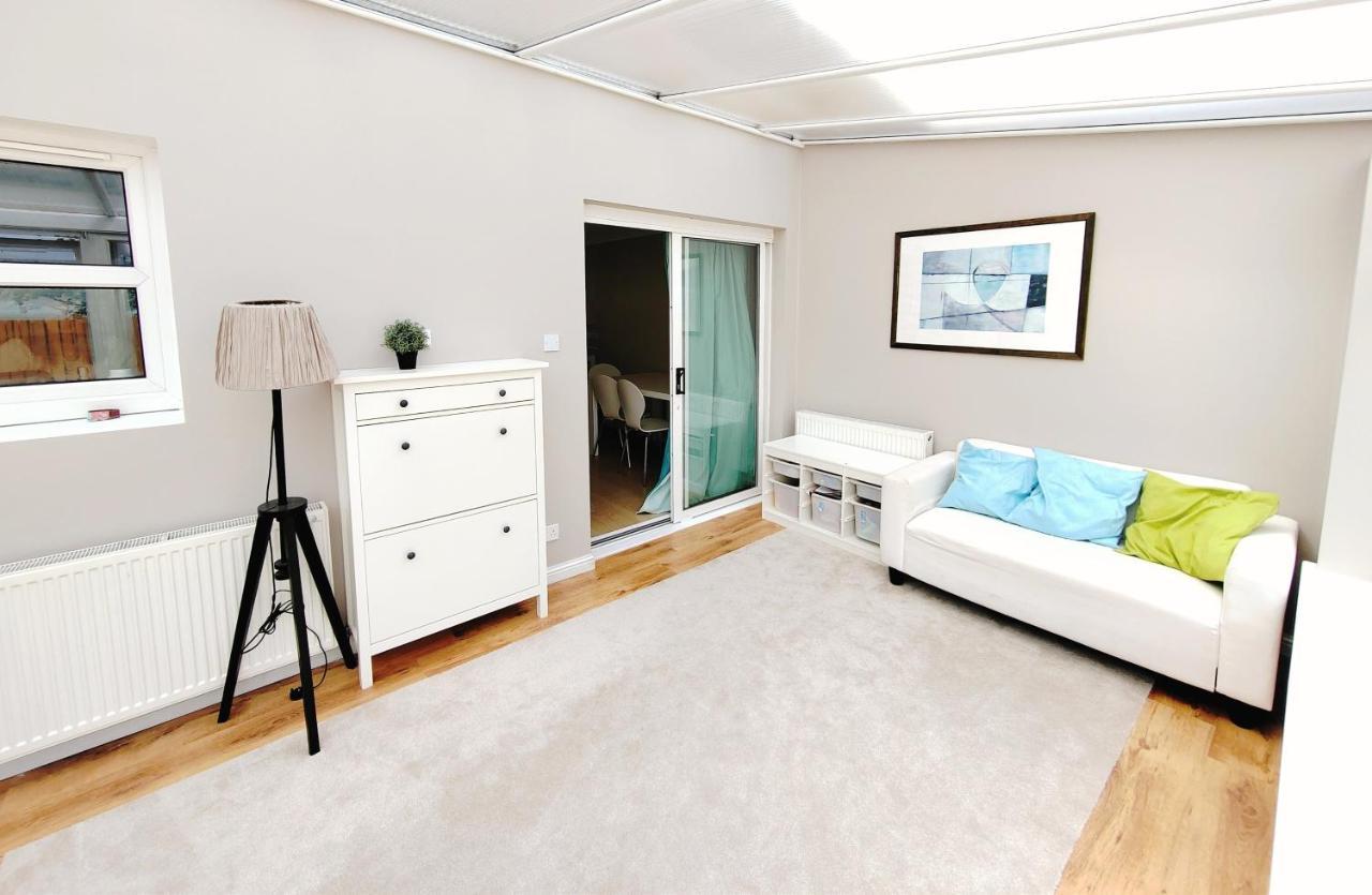 Modern And Spacious Double&King Bedrooms Both With Private Bathrooms Edinburgh Eksteriør bilde