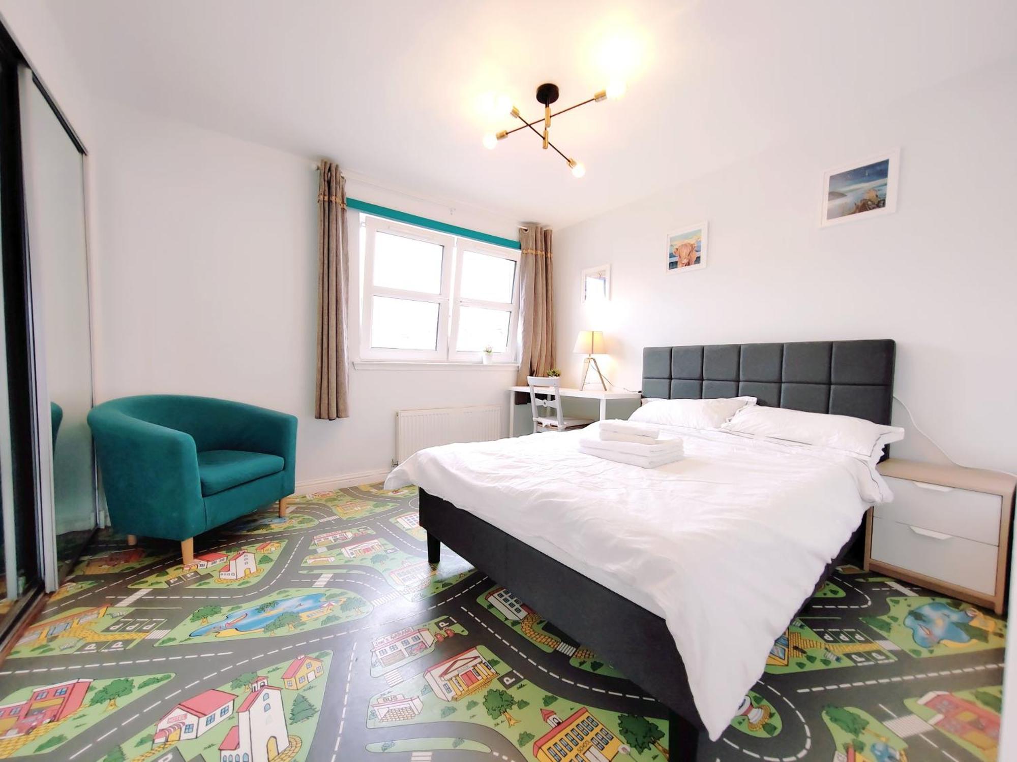 Modern And Spacious Double&King Bedrooms Both With Private Bathrooms Edinburgh Eksteriør bilde